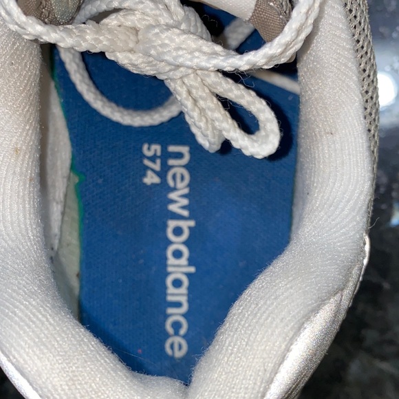 New Balance Women’s Classic 574 Core Pack Grey Athletic Shoes Size 8.5 - Picture 12 of 15